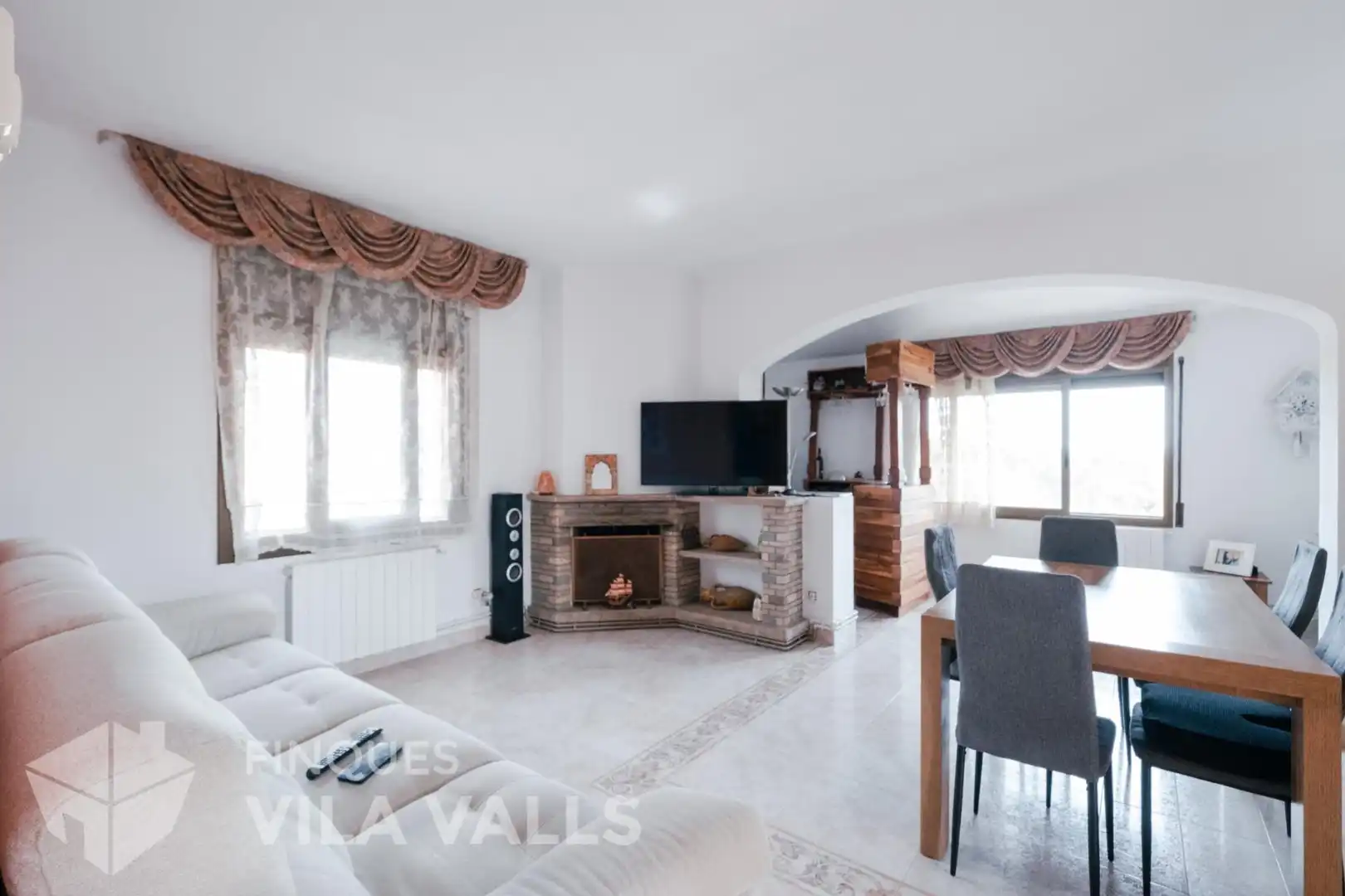 Living room of Attic for sale in Caldes de Montbui, Barcelona