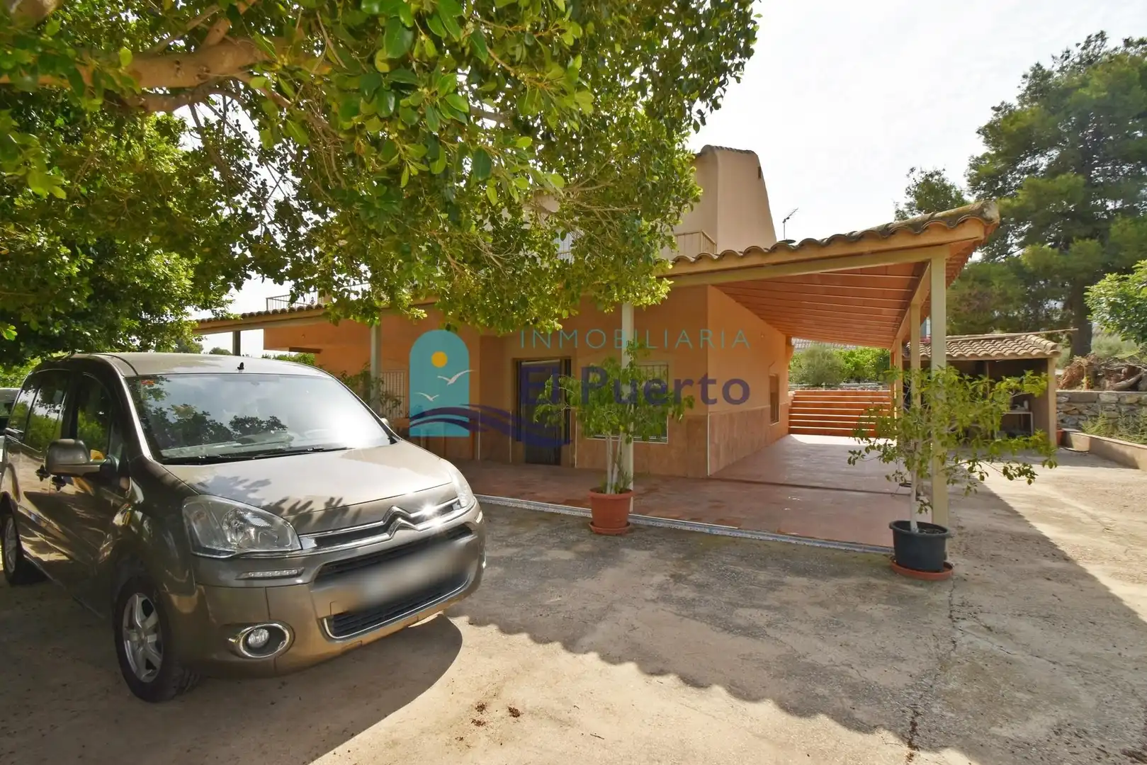 Vista exterior de Casa o xalet en venda en Alhama de Murcia amb Jardí privat, Terrassa i Moblat