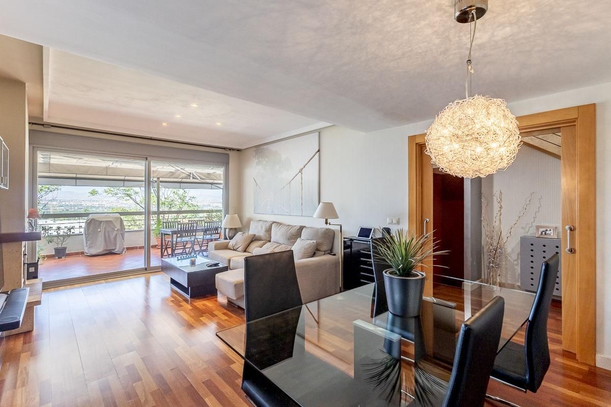 Single-family semi-detached for sale in Camino de los Neveros - Serrallo