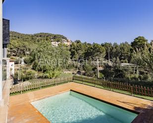 Swimming pool of House or chalet for sale in Vallirana  with Air Conditioner, Heating and Private garden