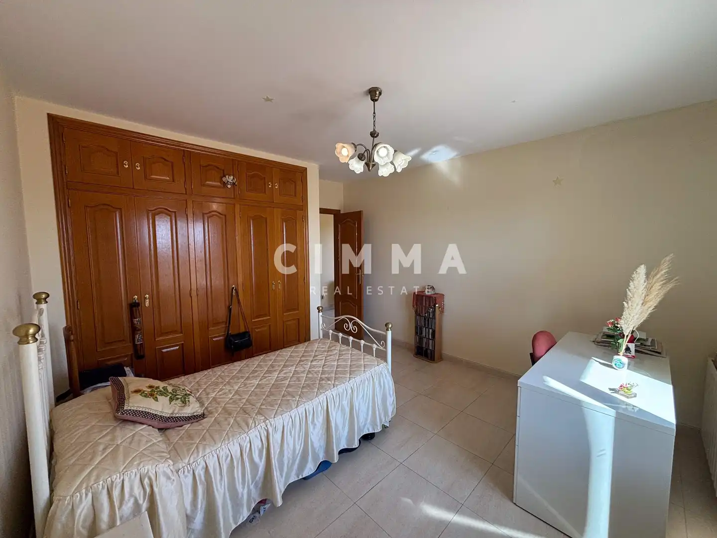 Chalet con piscina en venta en Urbanizaciones, imagen 26