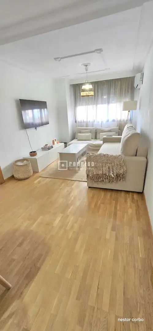Sala d'estar de Pis en venda en Torrejón de Ardoz amb Aire condicionat, Calefacció i Jardí privat