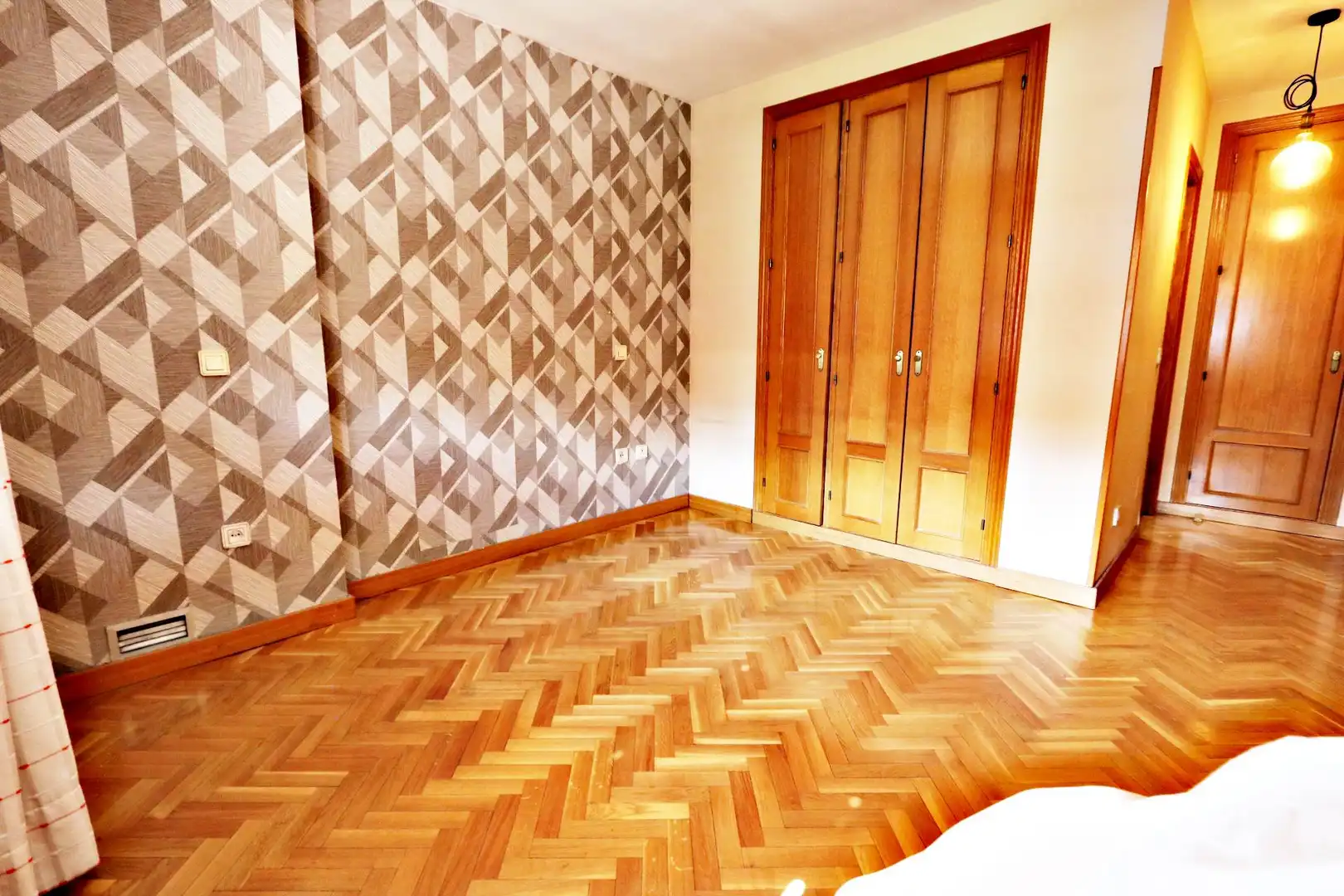 Habitación de Casa o chalet en venta en Getafe con Aire acondicionado, Calefacción y Jardín privado