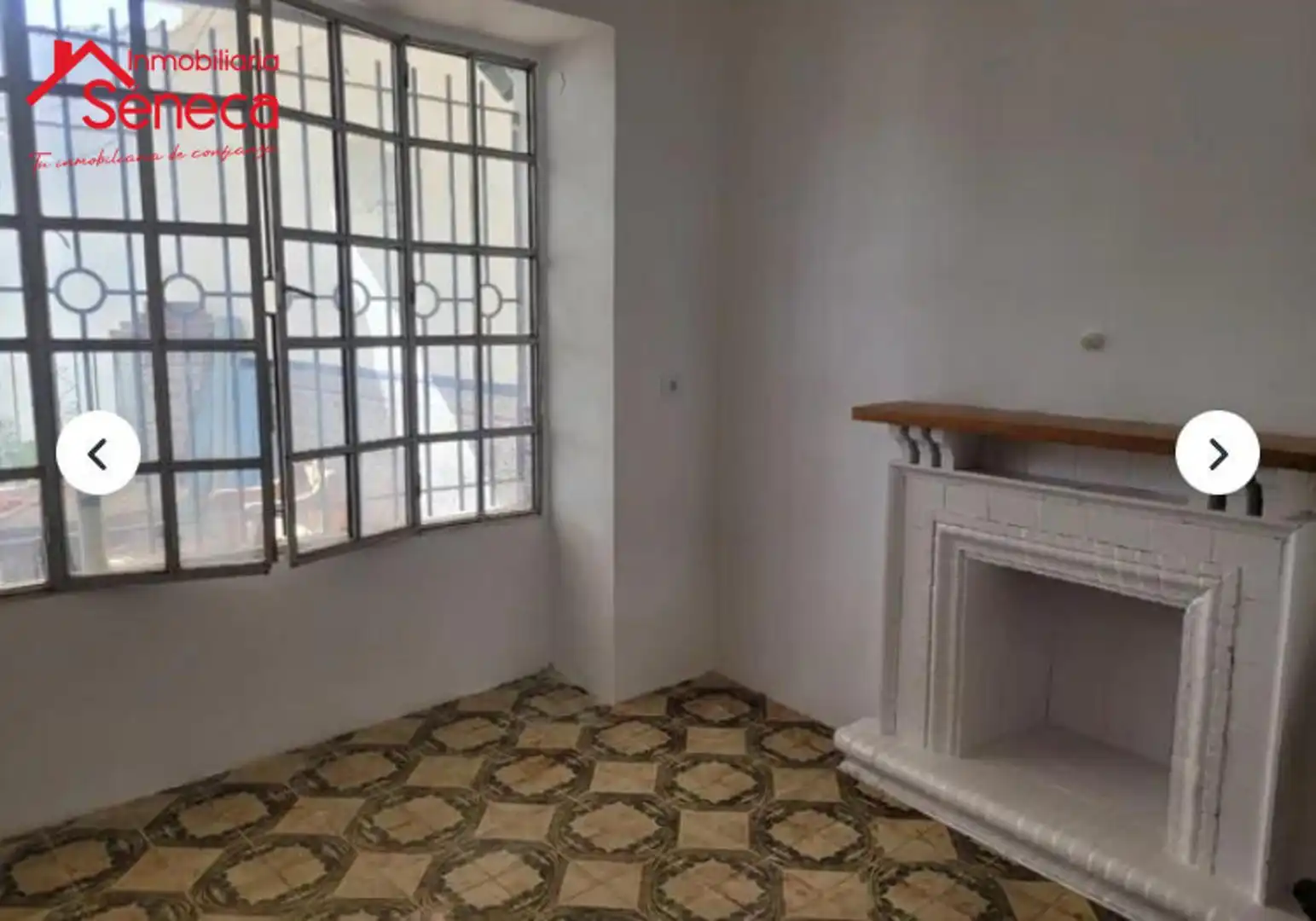 Sala d'estar de Casa o xalet en venda en Granja de Torrehermosa amb Piscina