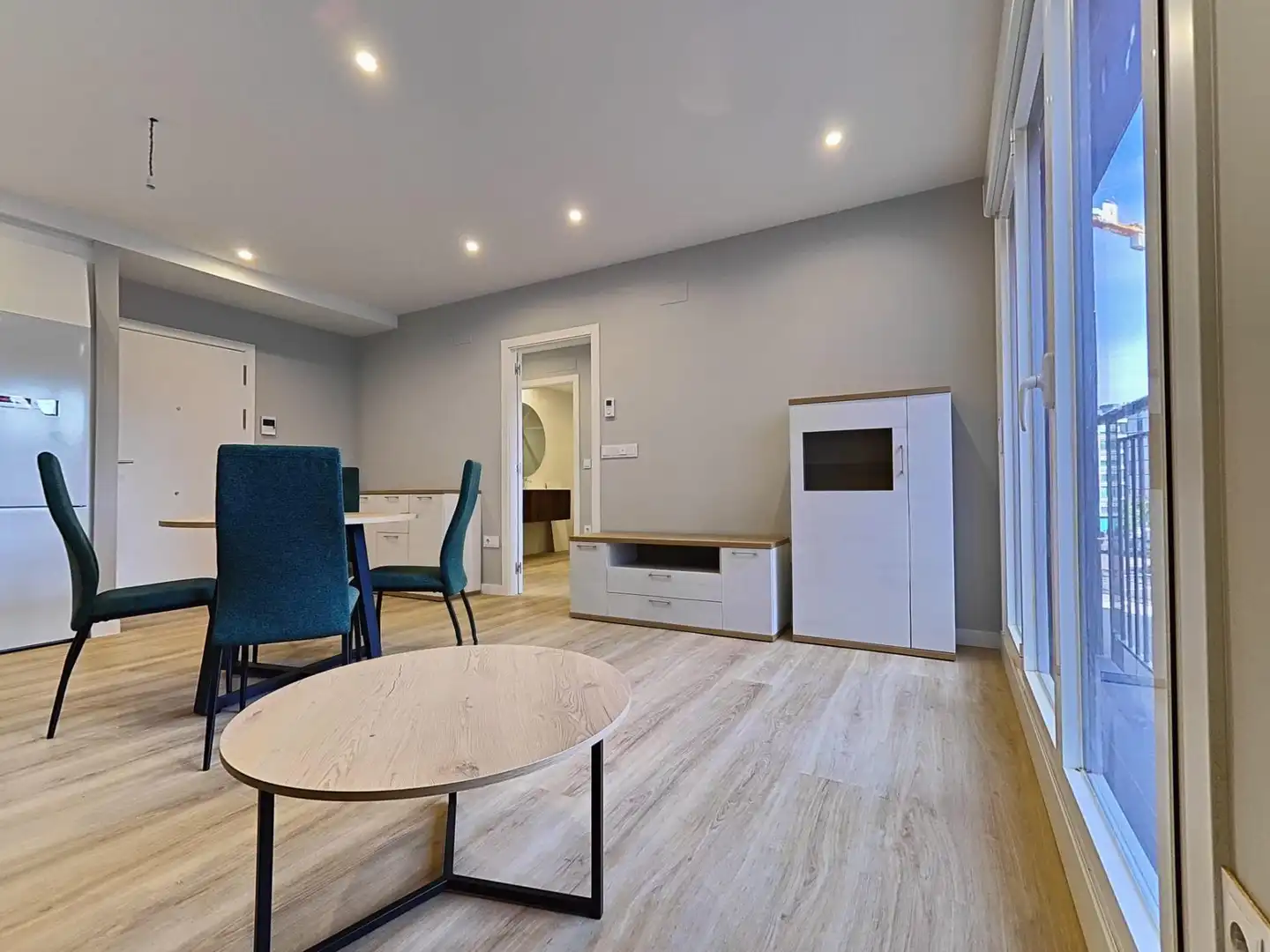 Living room of Flat for rent in Pontevedra Capital   with Heating, Storage room and Furnished