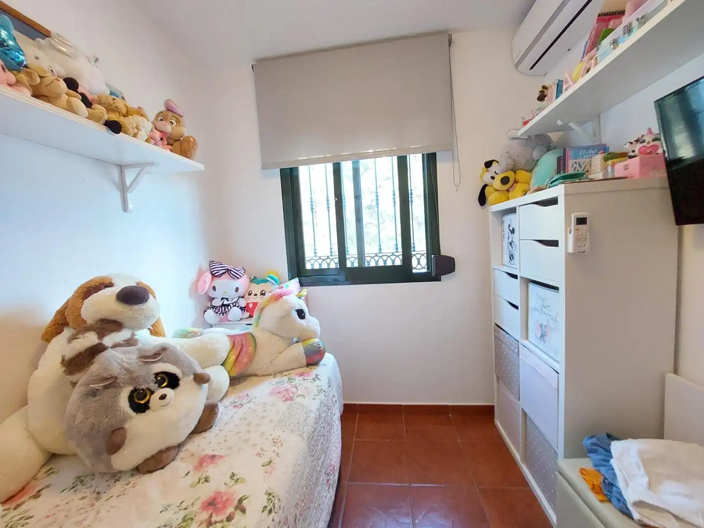 Bedroom of Detached homes for sale in Benahavís  with Air Conditioner, Heating and Private garden