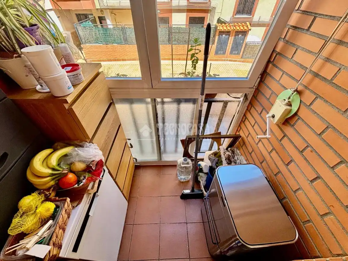 Cocina de Piso en venta en Ávila con Calefacción, Parquet y Trastero
