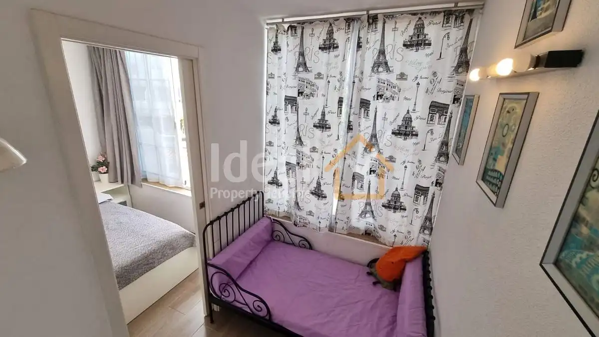 Dormitori de Casa adosada en venda en Adeje amb Jardí privat, Terrassa i Piscina comunitària