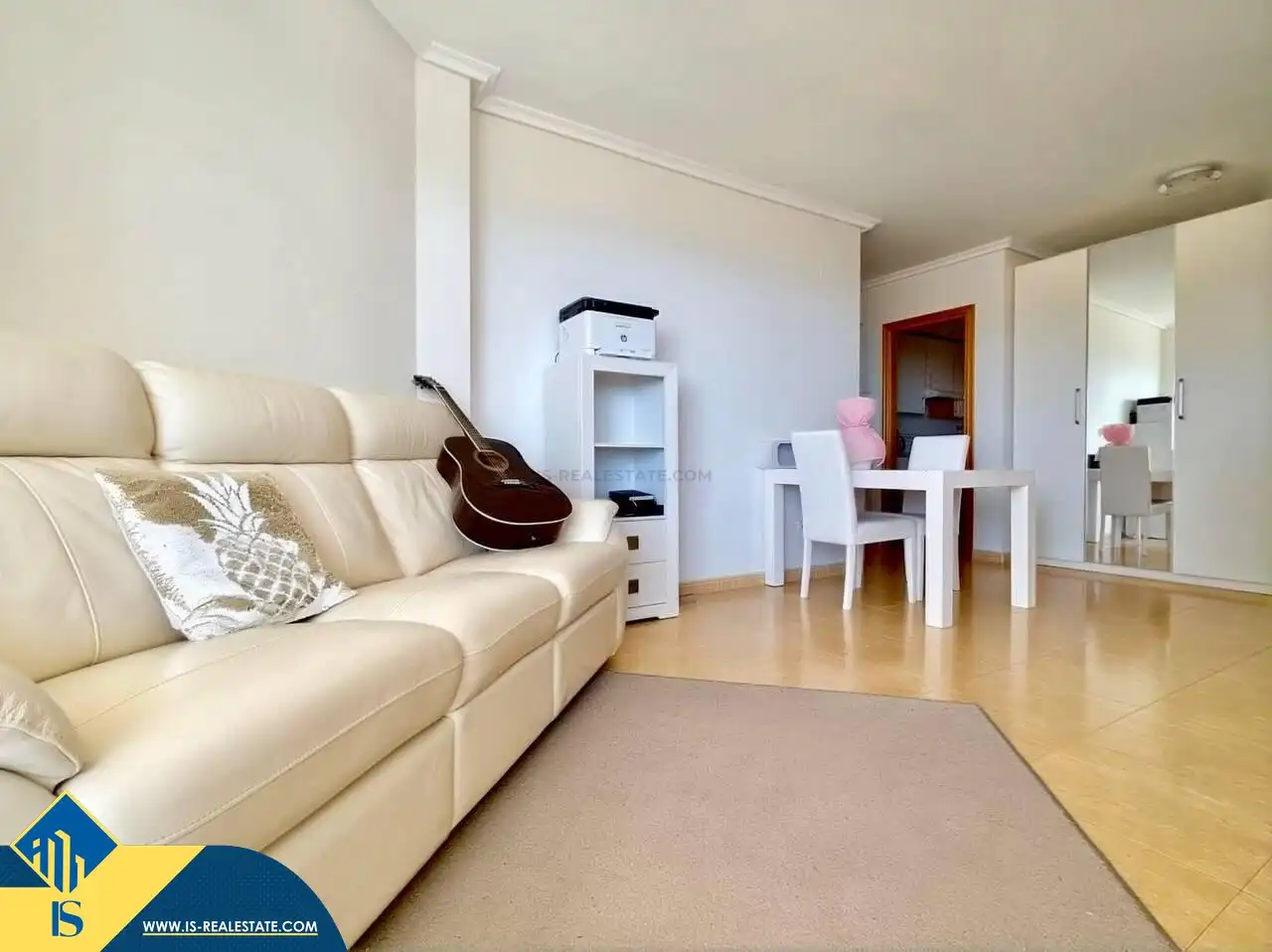 Sala d'estar de Àtic de lloguer en Orihuela amb Aire condicionat, Terrassa i Moblat