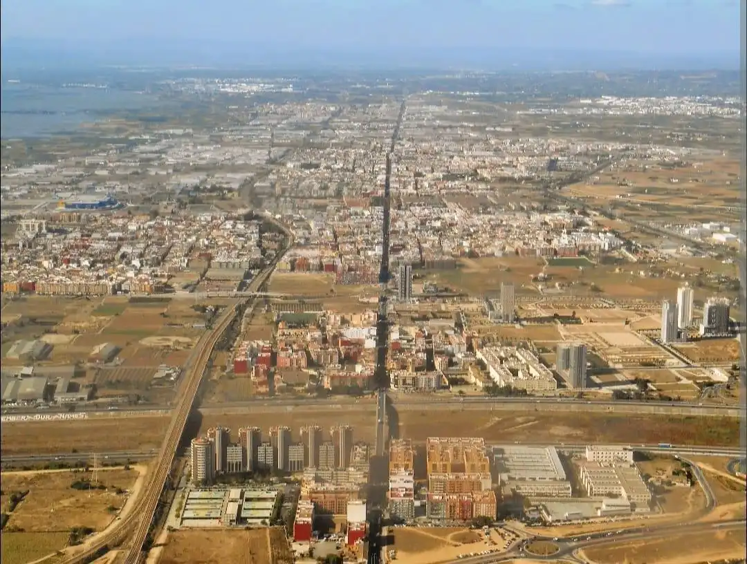 Nave industrial en alquiler en Sedaví, imagen 2