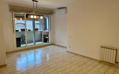 Sala d'estar de Pis en venda en Sabadell amb Aire condicionat, Calefacció i Balcó
