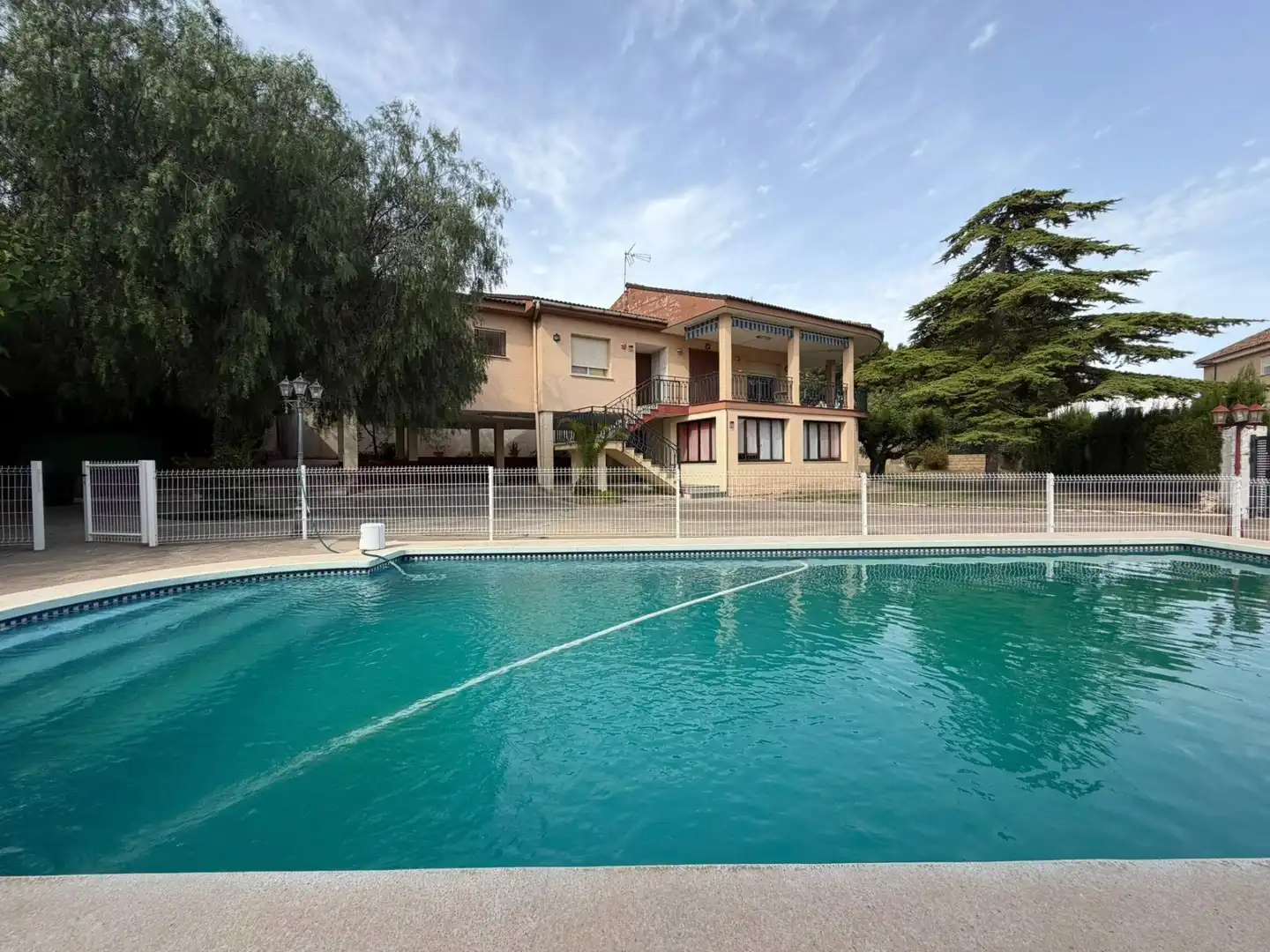 Piscina de Casa o chalet en venta en Torrent con Jardín privado, Terraza y Trastero