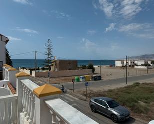 Vista exterior de Casa o xalet de lloguer en Balanegra amb Aire condicionat, Terrassa i Balcó