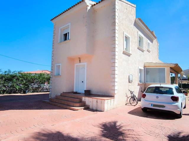 Casa-chalet en Venta en Barranco Hondo