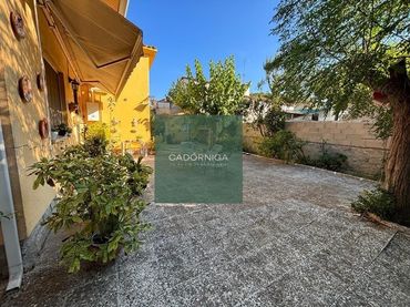 Casa con jardín en venta en Montornès del Vallès