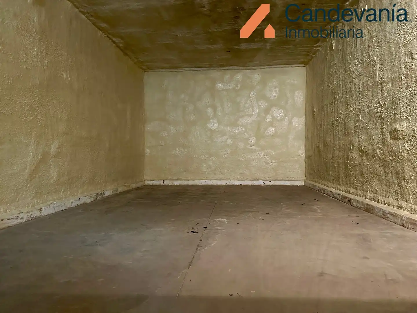 Nave industrial en venta en Zuera