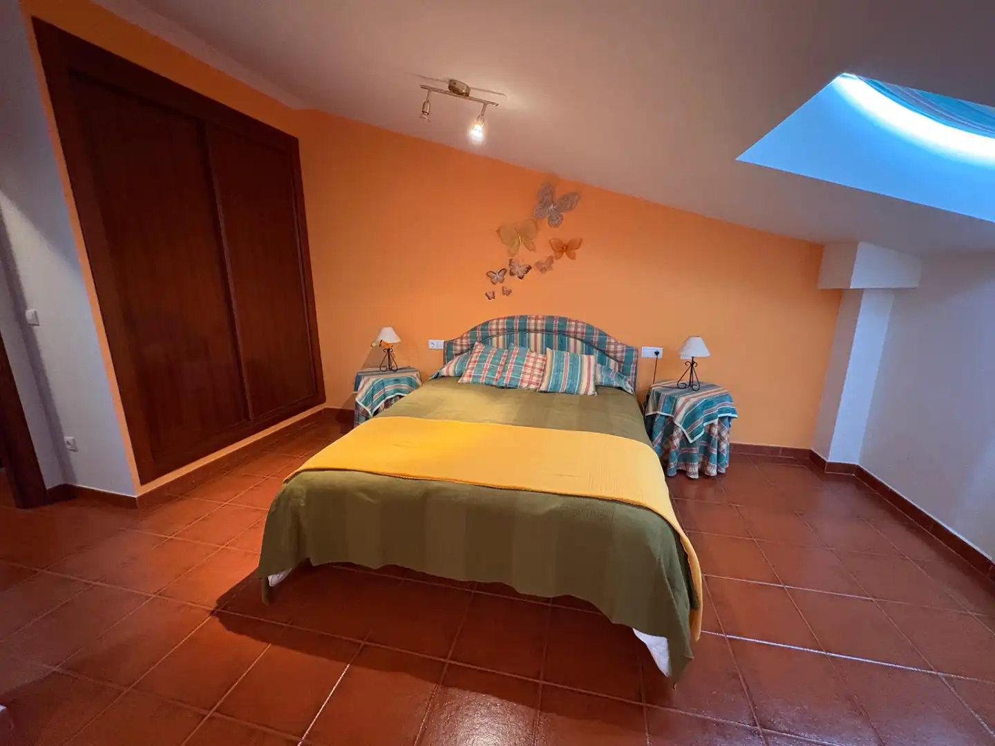 Schlafzimmer von Wohnung zur Miete in Mugardos mit Heizung und Möbliert