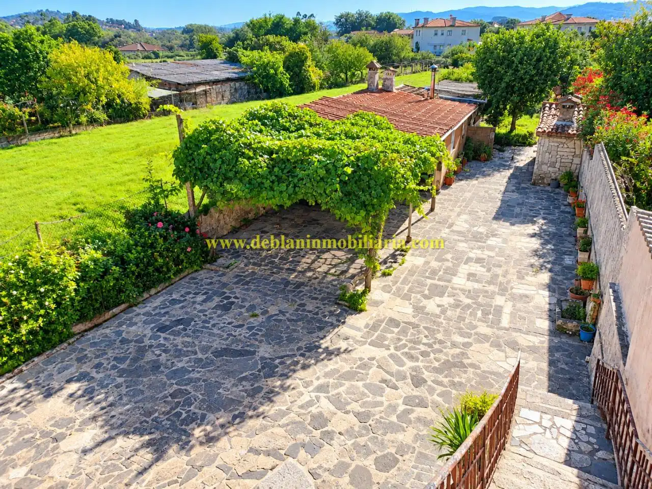 Casa con jardín en venta en Tui, imagen 4