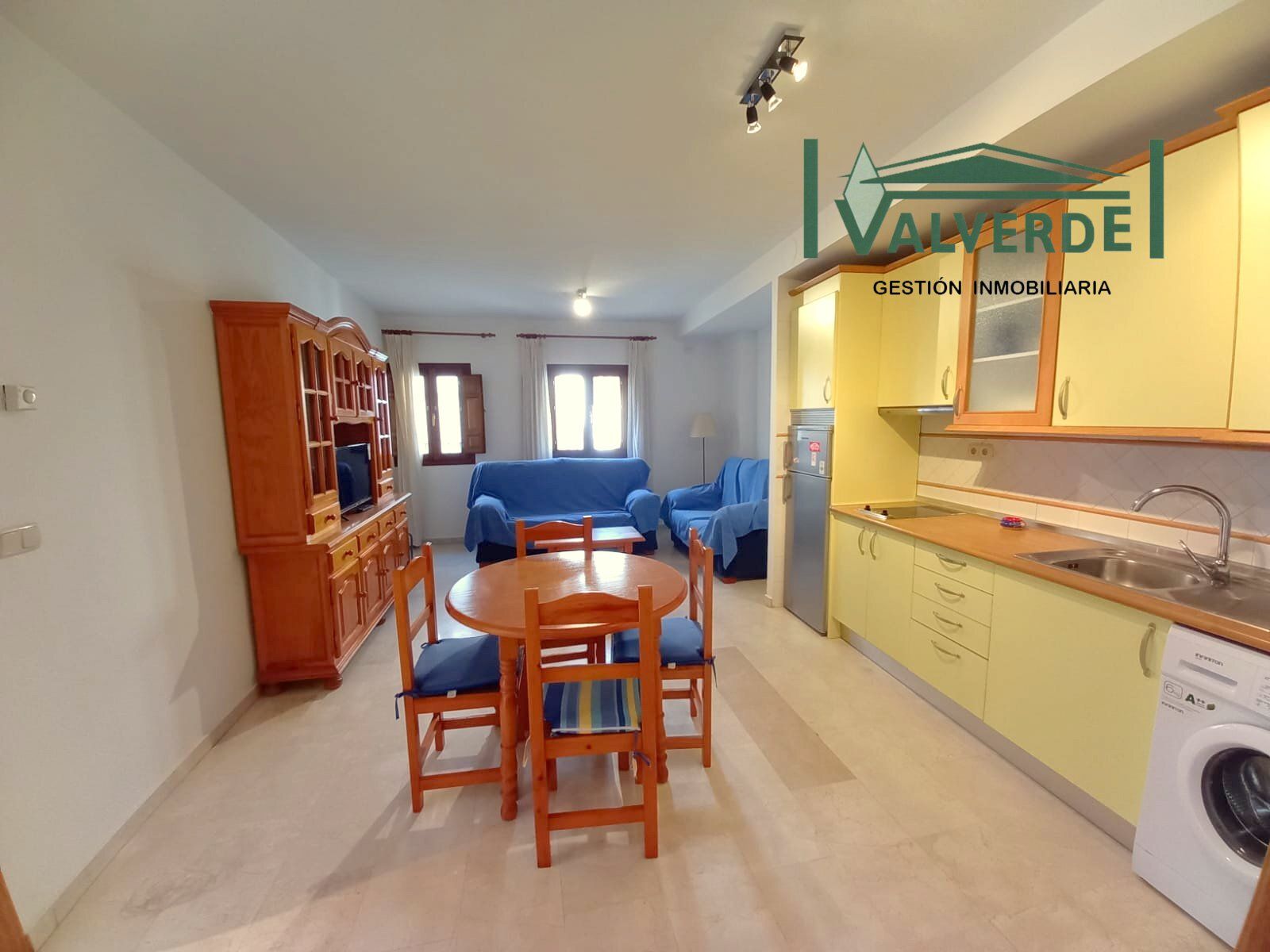 Exterior view of Flat to rent in  Granada Capital  with Heating, Washing machine and Microwave