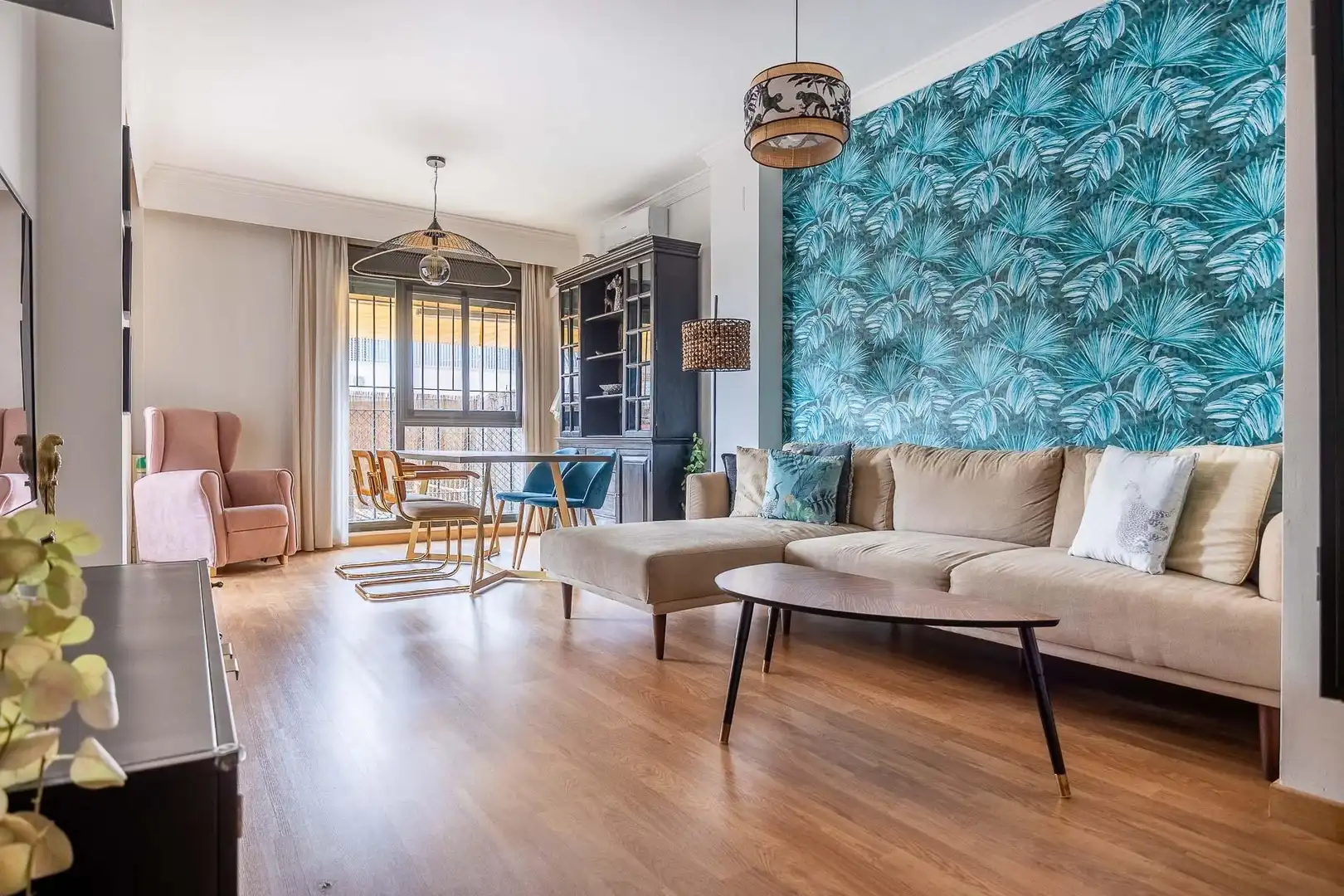 Sala de estar de Piso en venta en Mairena del Aljarafe con Aire acondicionado, Terraza y Trastero