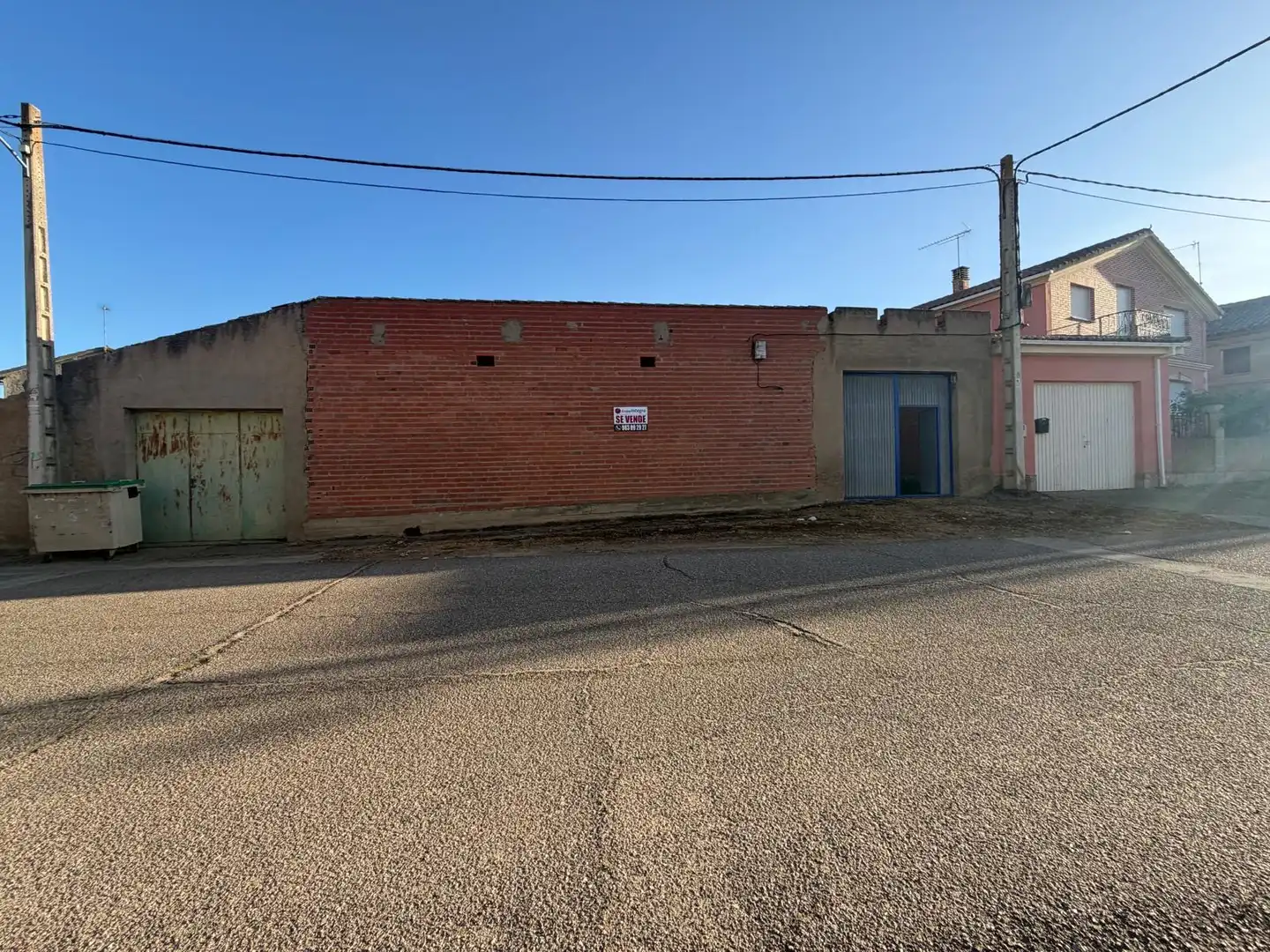 Vista exterior de Finca rústica en venta en Santovenia con Jardín privado y Amueblado