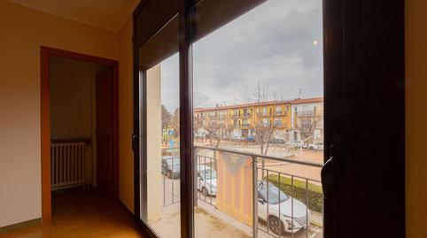 Foto 3 de Casa adosada en venta en D'àngela Roca, Manlleu, Barcelona