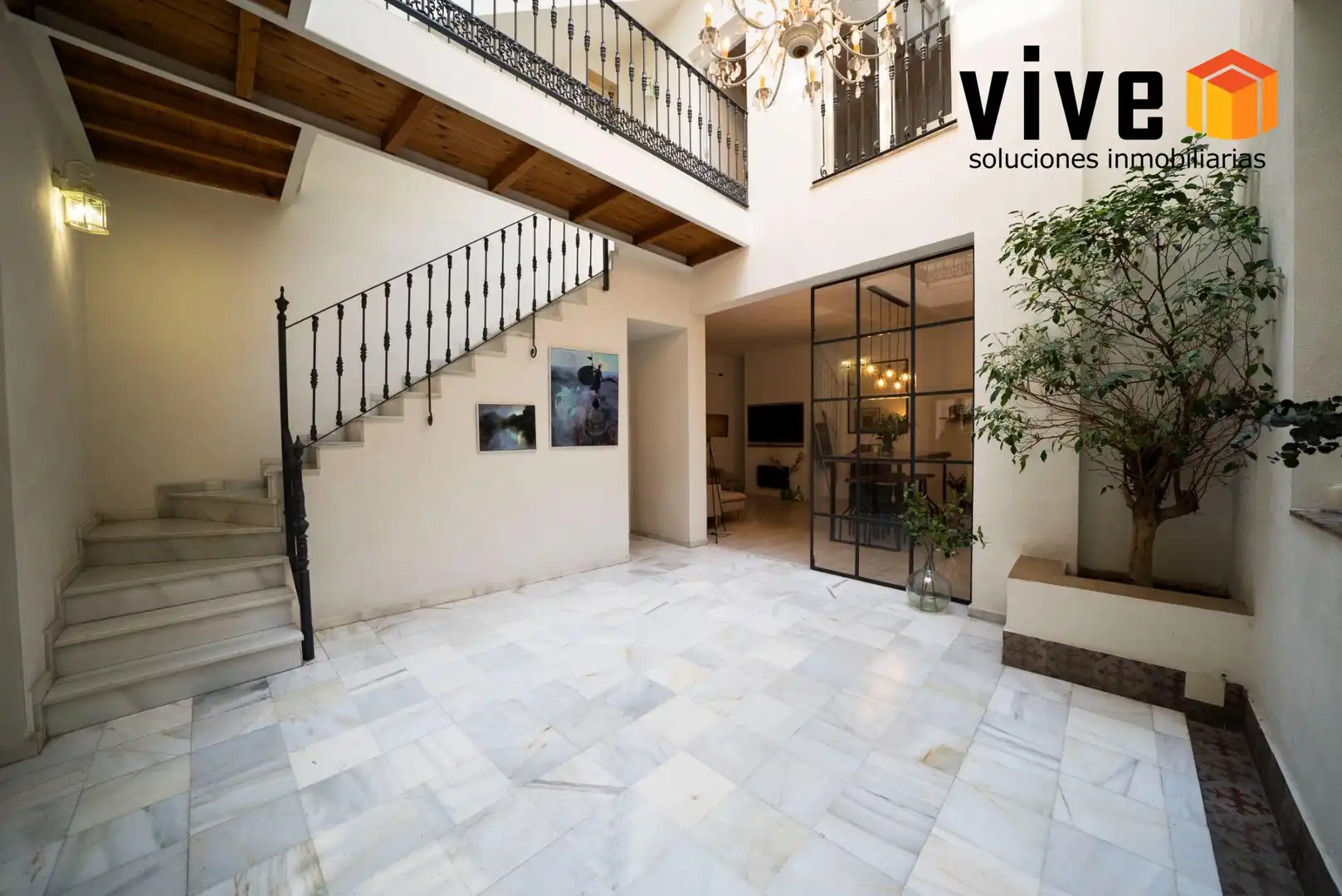 Casa o chalet en venta en Sevilla con Aire acondicionado, Calefacción y Jardín privado