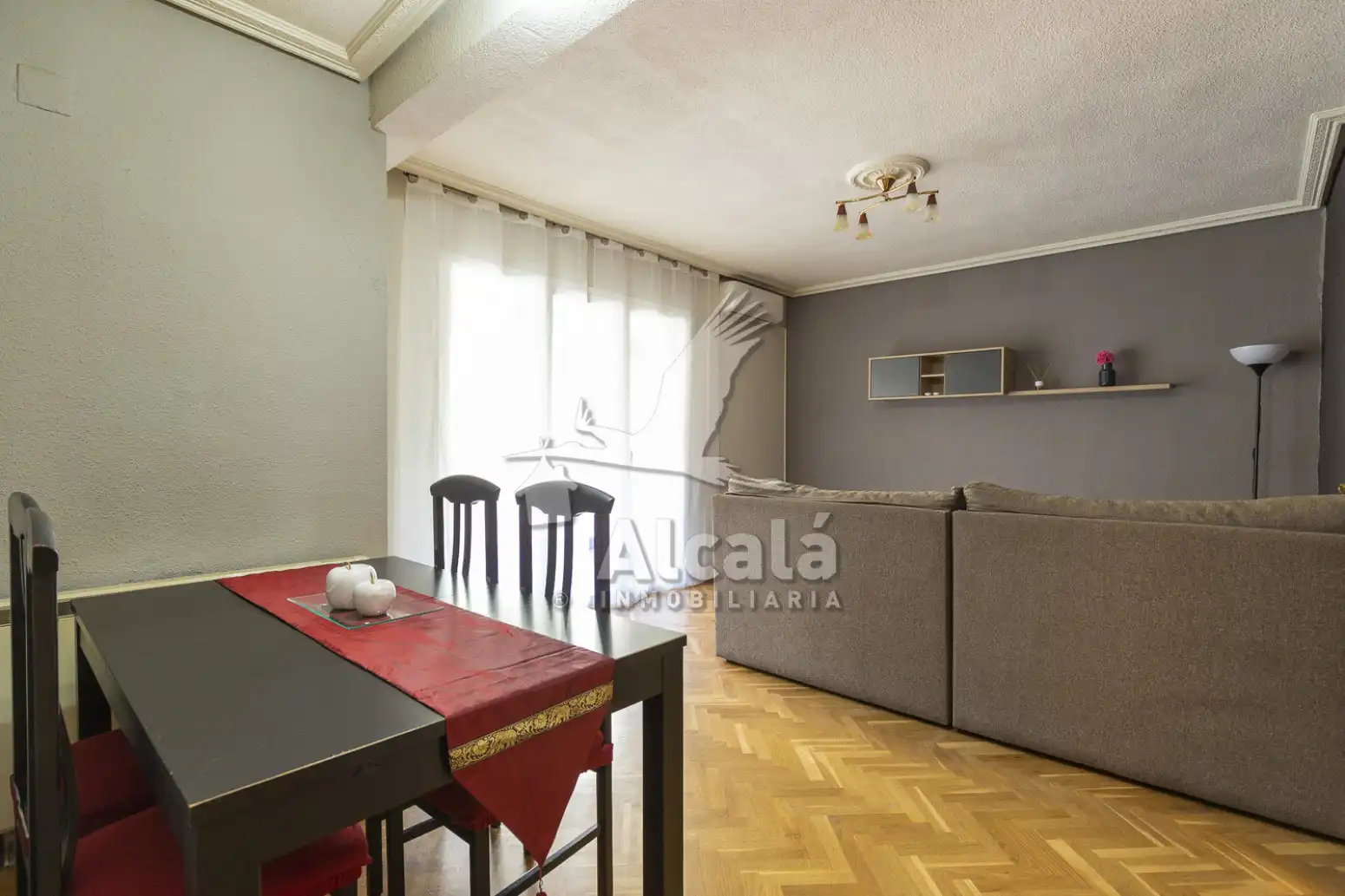 Habitación de Piso en venta en Alcalá de Henares con Aire acondicionado, Calefacción y Parquet