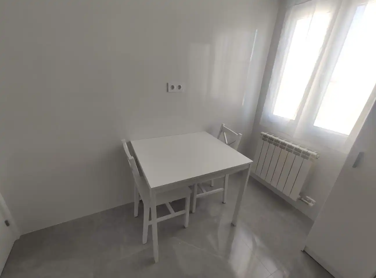 Piso de alquiler en Del Maestro Marquina, Ruiseñores