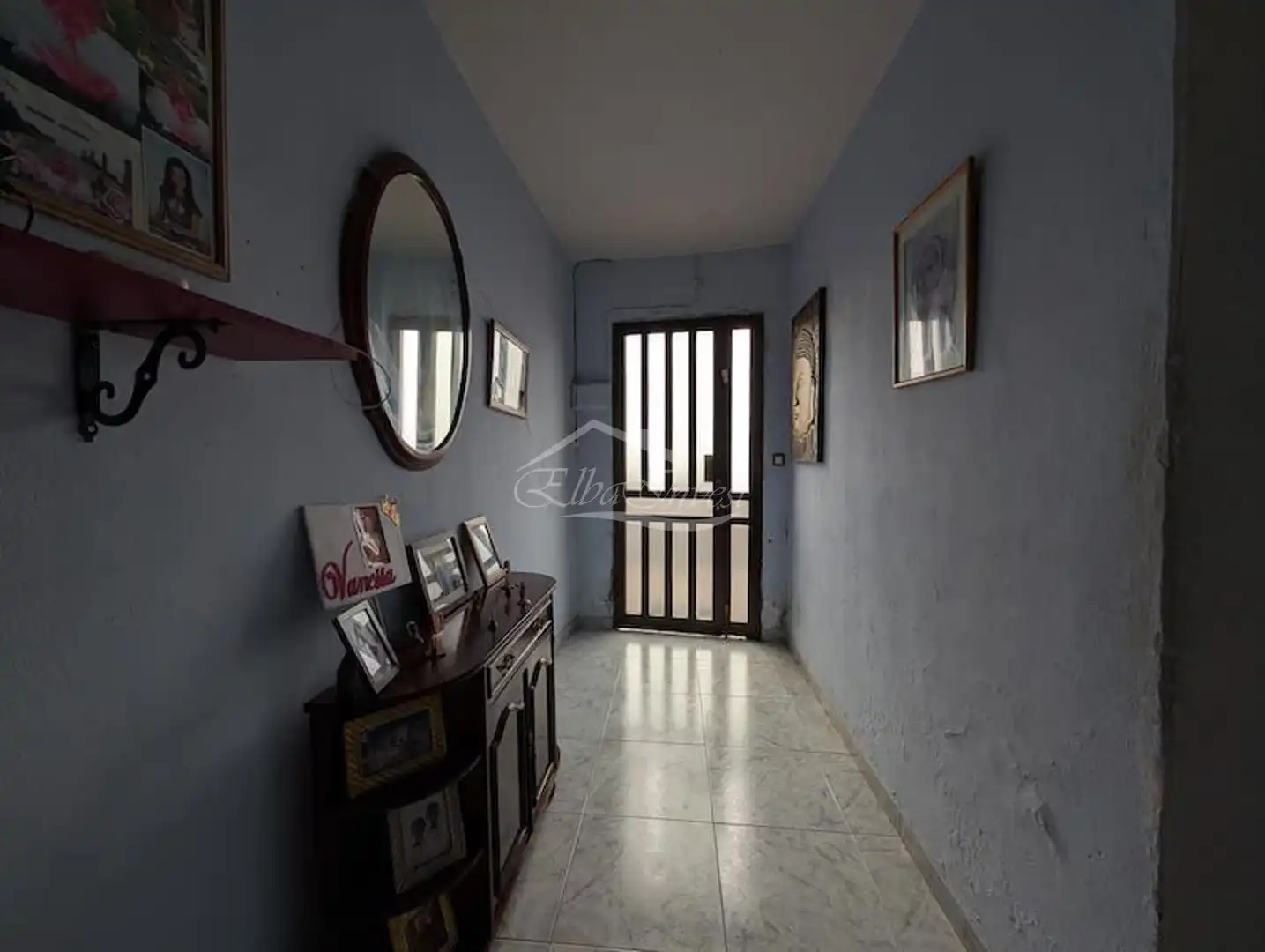 Buildings for sale in El Tanque
