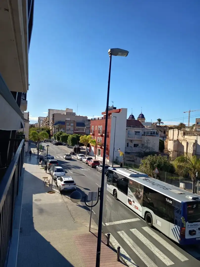 Vista exterior de Apartament en venda en Sant Joan d'Alacant amb Aire condicionat, Calefacció i Terrassa