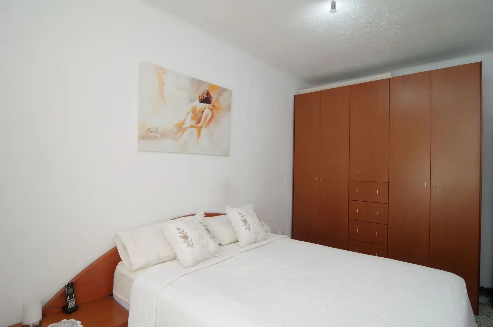 Dormitori de Casa o xalet en venda en Sant Vicenç Dels Horts amb Aire condicionat, Calefacció i Jardí privat