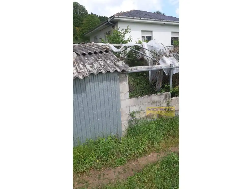 Finca rústica en venda en Paradela