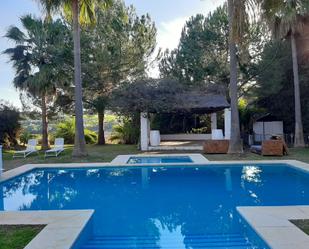 Swimming pool of House or chalet to rent in Estepona  with Air Conditioner, Private garden and Terrace