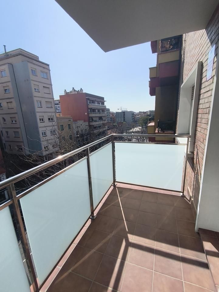 Piso en venta en De Sant Ramon Nonat, La Maternitat i Sant Ramon, Les Corts