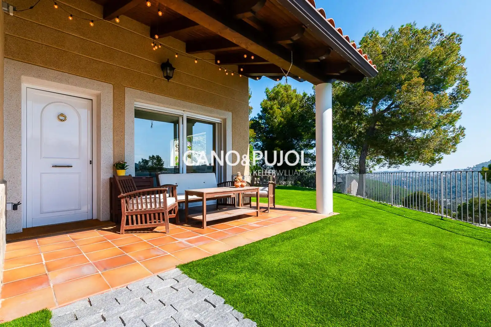 Terraza de Casa o chalet en venta en Corbera de Llobregat con Calefacción, Terraza y Trastero