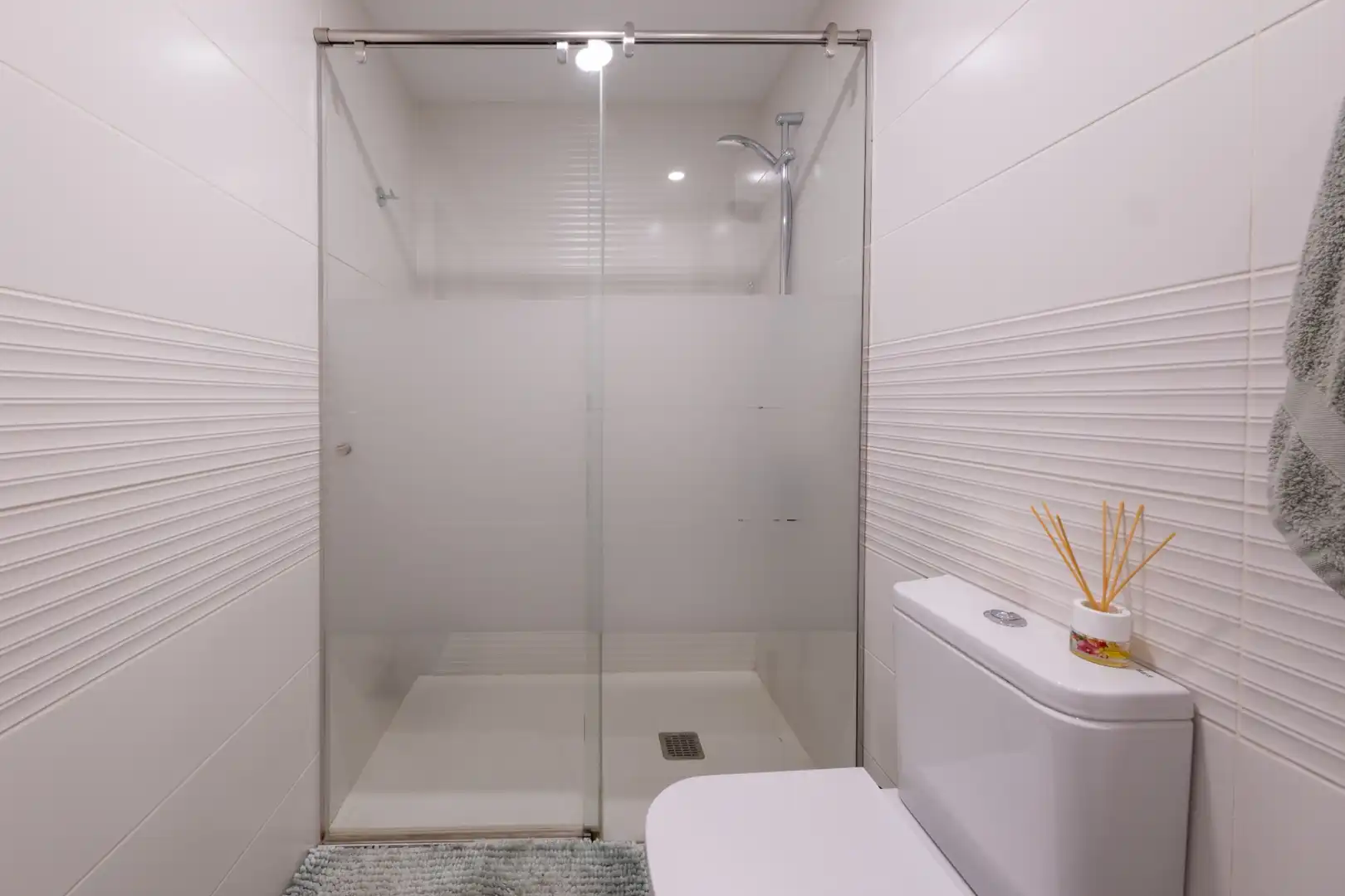Baño de Piso en venta en Las Palmas de Gran Canaria con Trastero, Amueblado y Piscina comunitaria