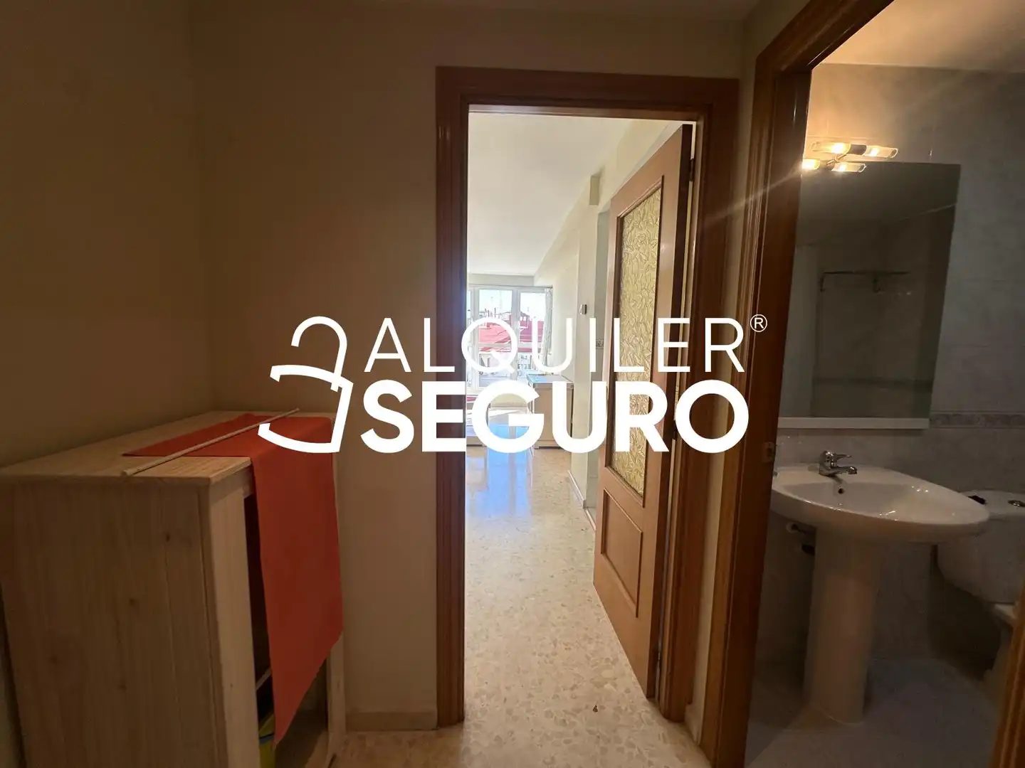 Piso de alquiler en Valencia con Aire acondicionado y Amueblado