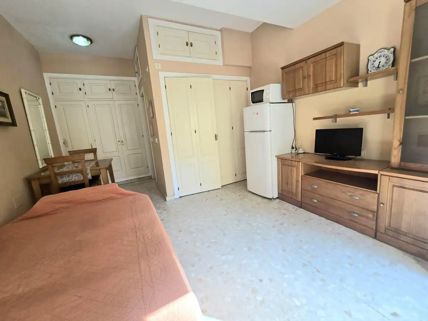 Habitación de Estudio en venta en Benalmádena con Jardín privado, Amueblado y Piscina comunitaria