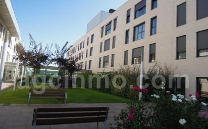 Vista exterior de Pis en venda en Valladolid Capital amb Calefacció, Jardí privat i Traster