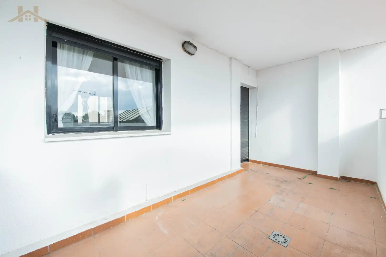 Balcony of Attic for sale in Mejorada del Campo  with Heating, Parquet flooring and Terrace