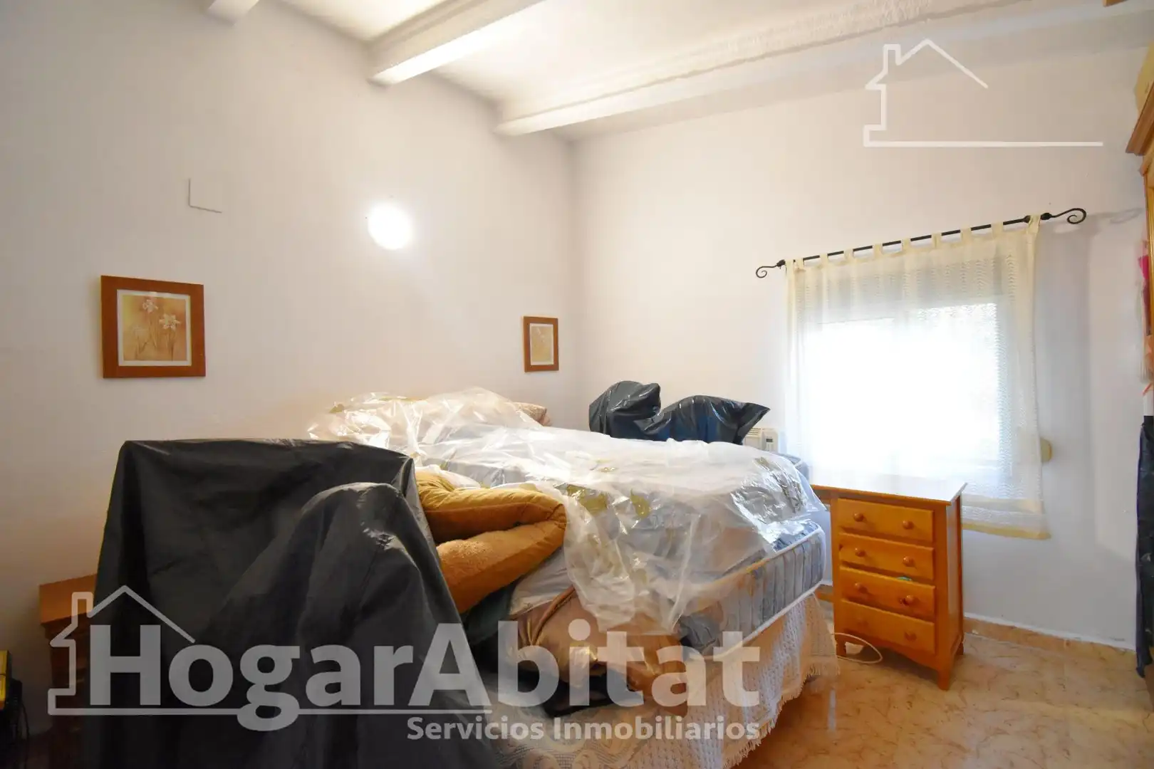 Habitación de Casa o chalet en venta en Simat de la Valldigna con Aire acondicionado, Calefacción y Jardín privado