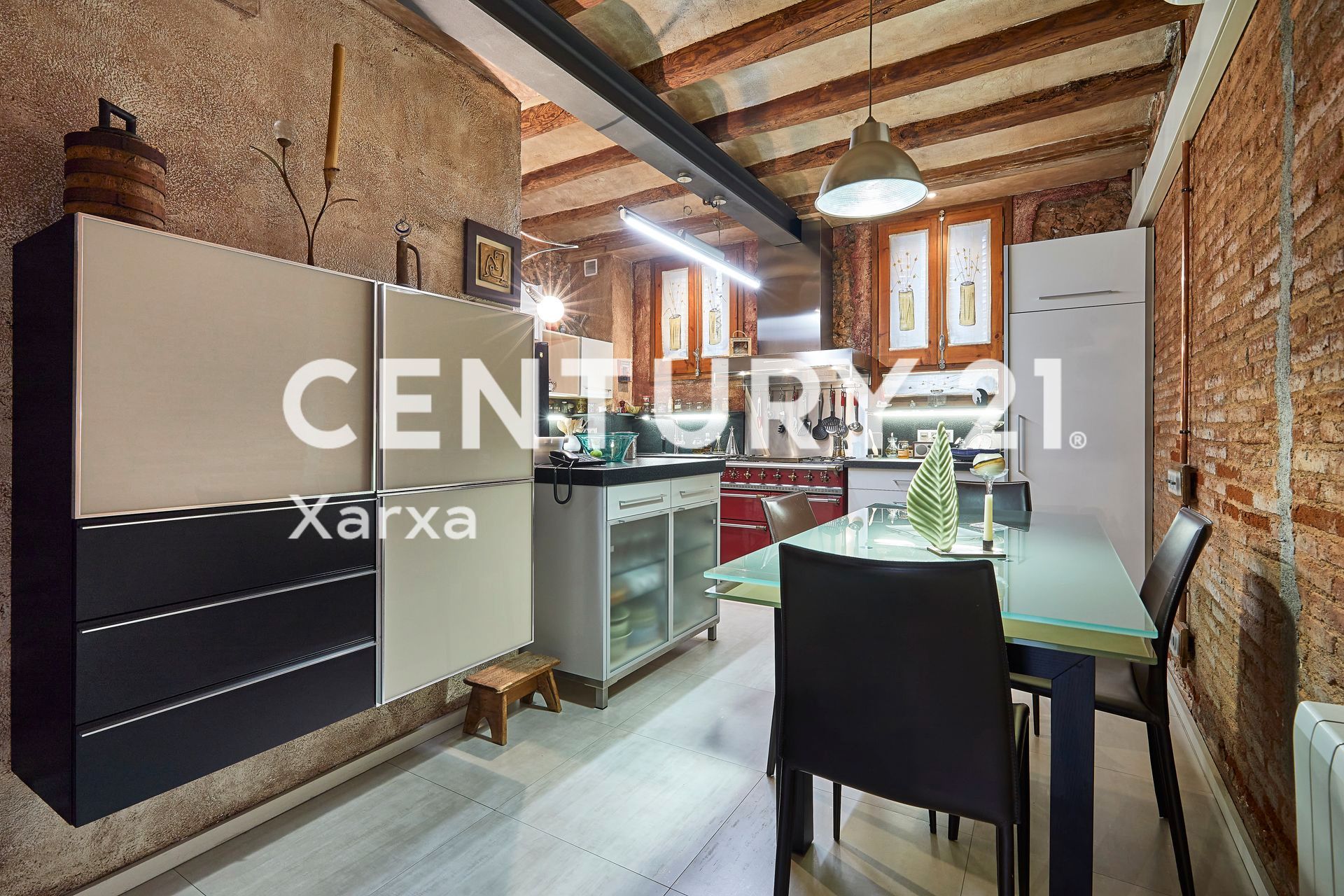 Cocina de Casa adosada en venta en  Barcelona Capital con Aire acondicionado, Calefacción y Jardín privado