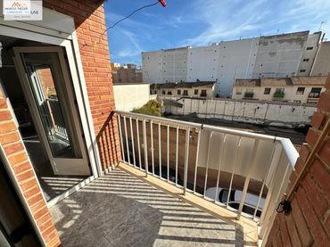 Piso en venta en Calle Calle de Federico García Lorca