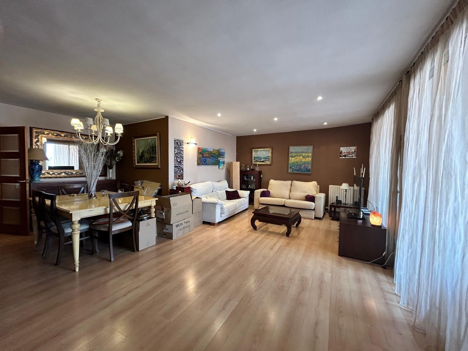 Sala d'estar de Àtic en venda en Mataró amb Aire condicionat, Calefacció i Terrassa