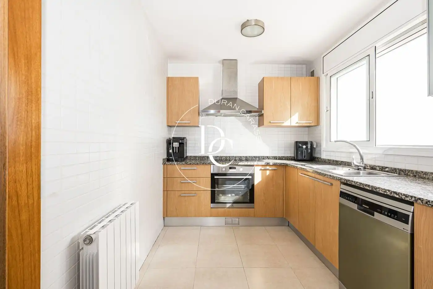 Kitchen of Houses for rent in Vallpineda - Rocamar