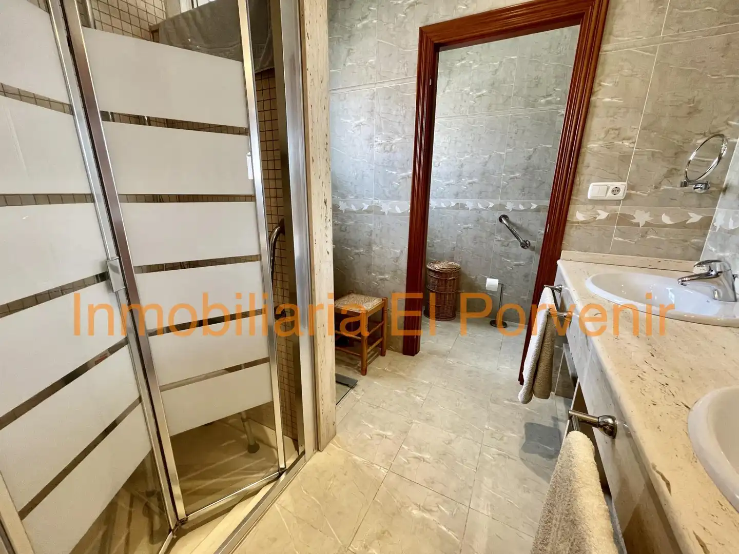 Baño de Casa o chalet en venta en Torrent con Aire acondicionado, Jardín privado y Terraza