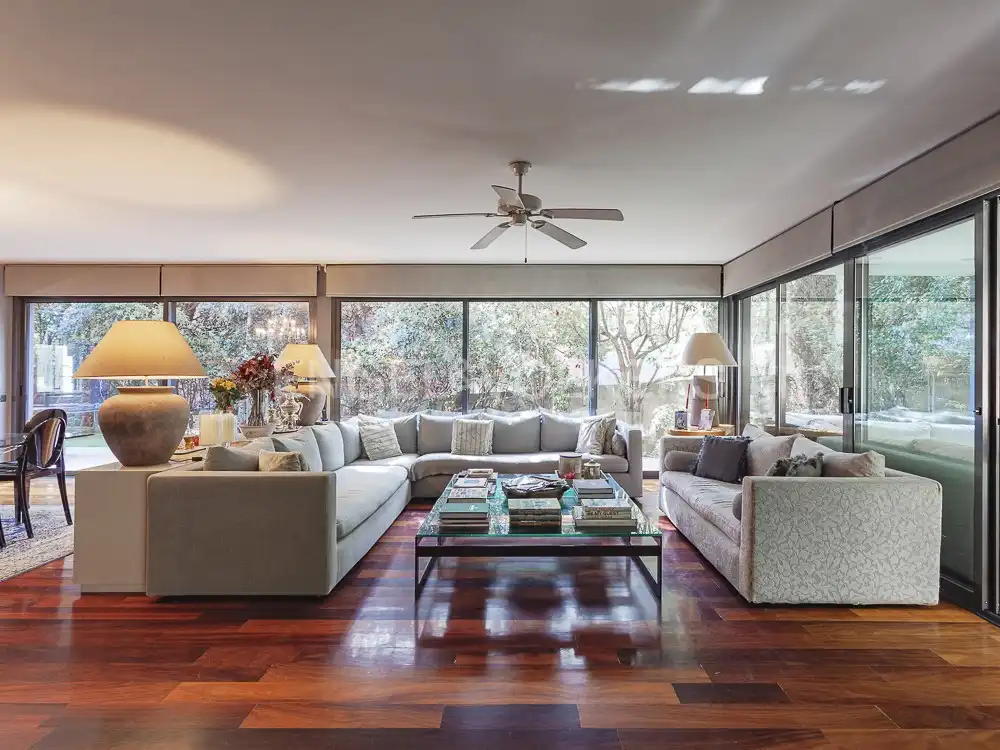 Sala de estar de Casa o chalet en venta en Barcelona con Aire acondicionado, Calefacción y Jardín privado
