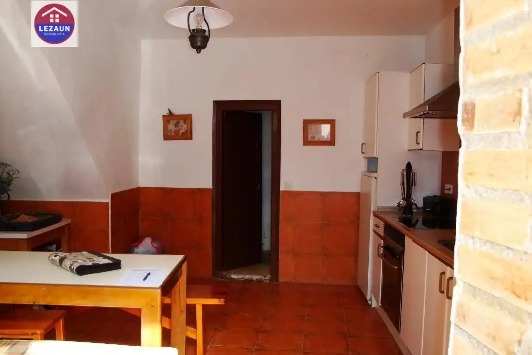 Cuina de Garatge en venda en Falces