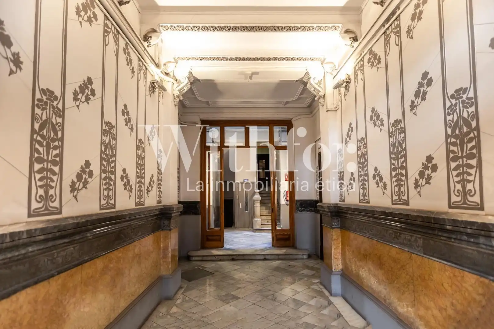 Appartamento con terrazza in affitto a Carrer de València, imagen 45